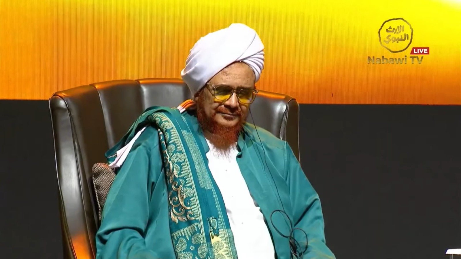 Pesan Menyejukkan Habib Umar untuk Ayu Ting Ting: “Tugas Ibu Mendidik Anak Adalah Amal Jariyah Tak Terputus”